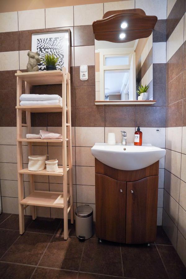 Hygge Home Apartman 埃格尔 外观 照片